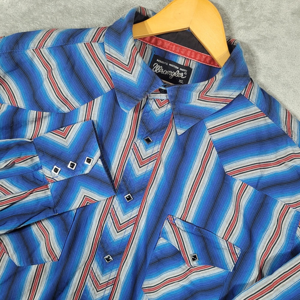 Vintage Wrangler Western Shirt Mens XL Blue Gray Red Striped Diamond Pearl Snap
